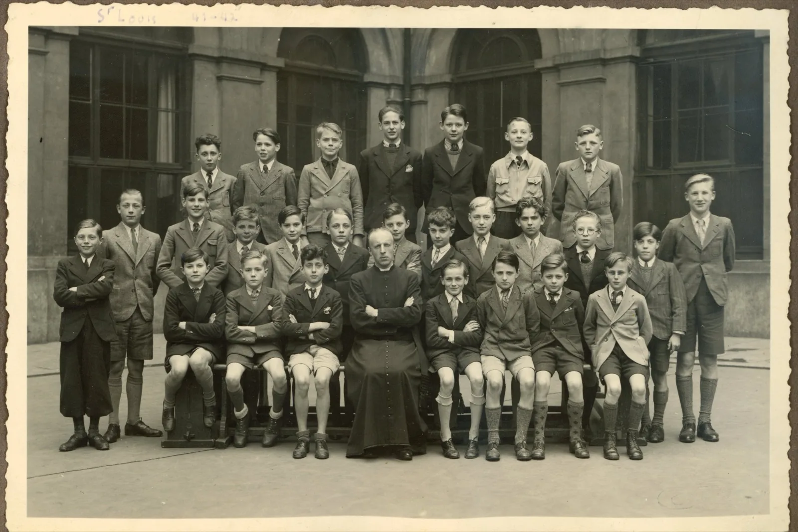 Collège Saint-Louis, classe VI B, année 1941-1942